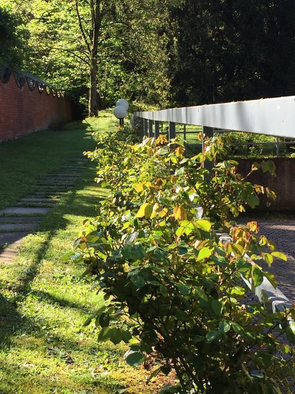Bed and Breakfast Bed&Garden Cesate Exterior foto