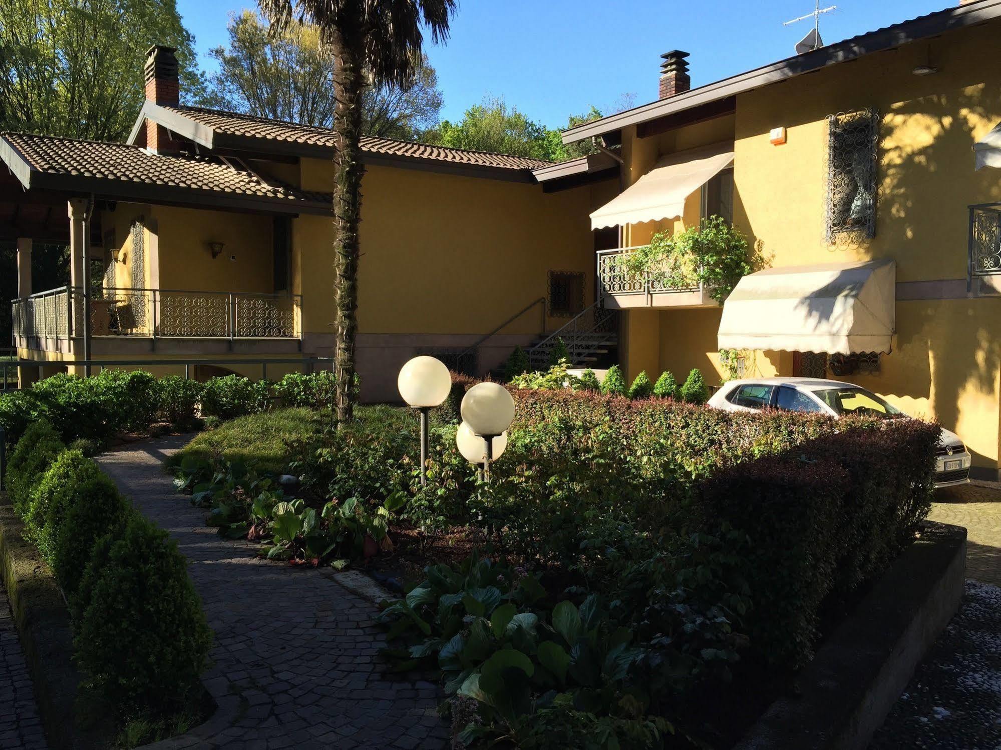 Bed and Breakfast Bed&Garden Cesate Exterior foto